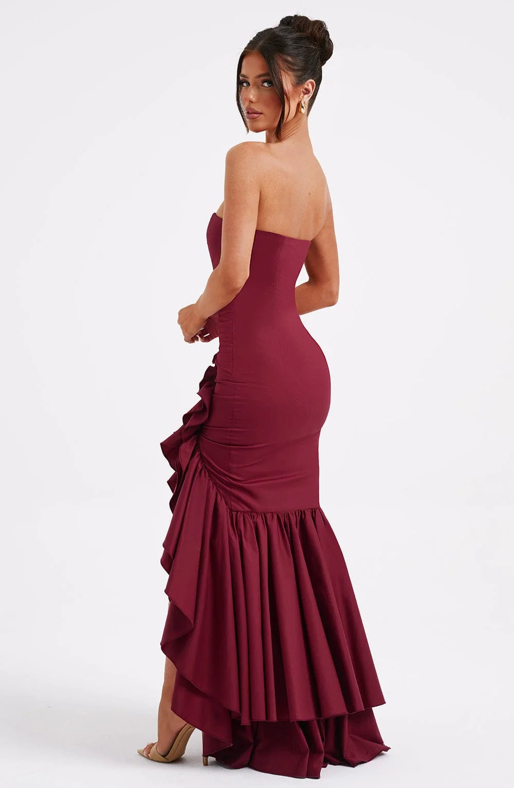 Maxi Dress — Elegant, Flowing Maxi Silhouette