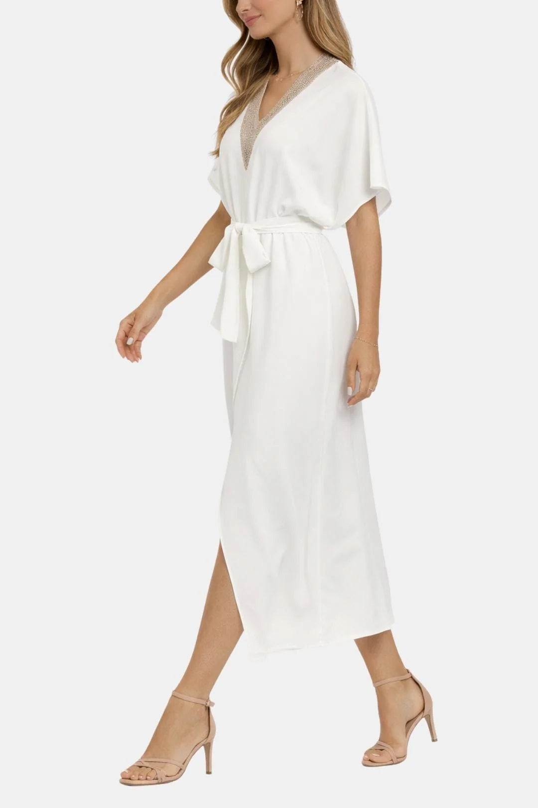 Pinky - Chic White V-Neck Midi Dress