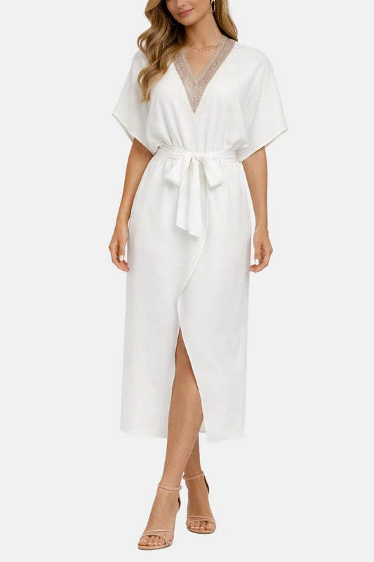 Pinky - Chic White V-Neck Midi Dress