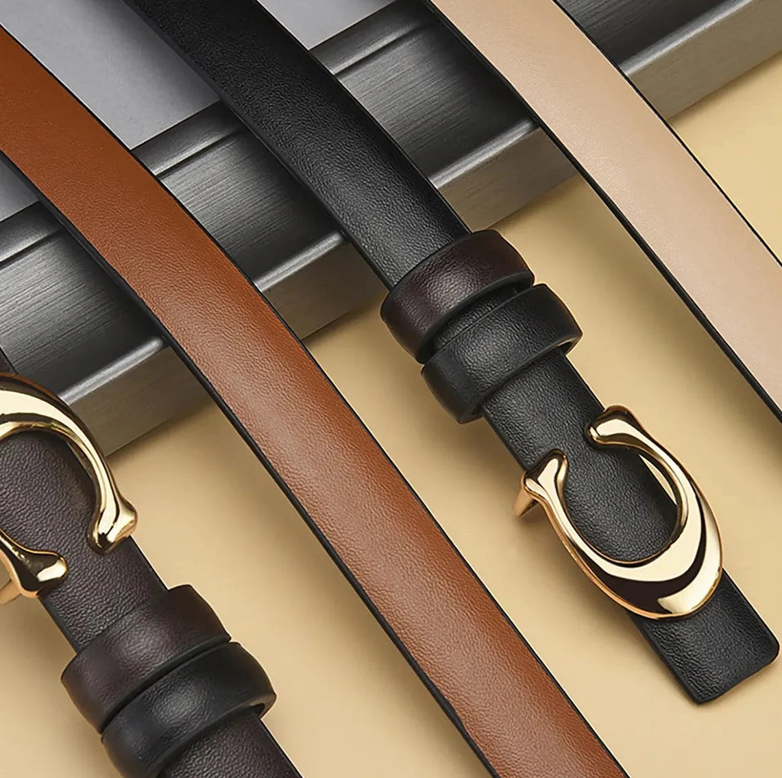 Reversible Thin C-Buckle Belt