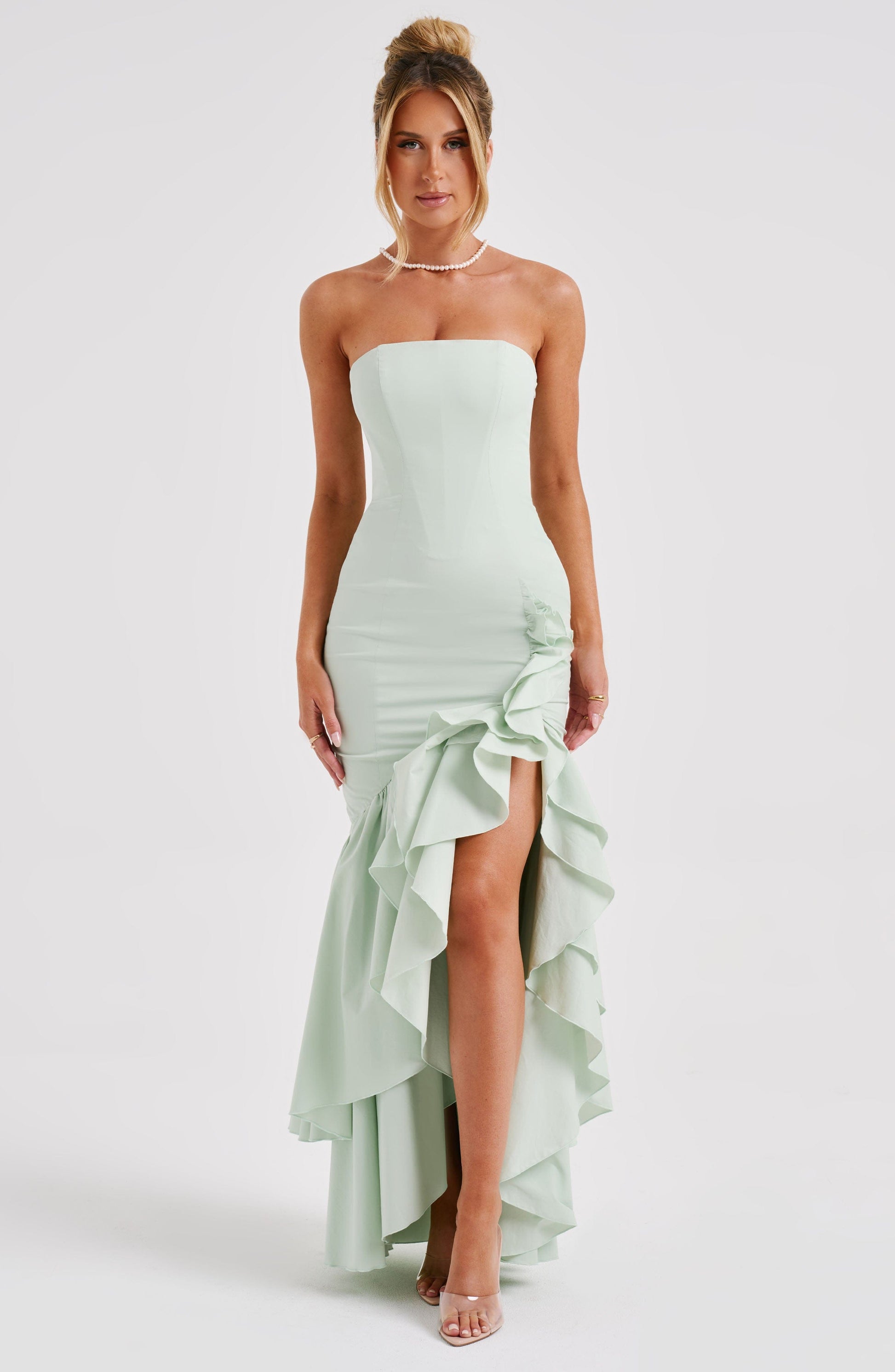 Maxi Dress — Elegant, Flowing Maxi Silhouette